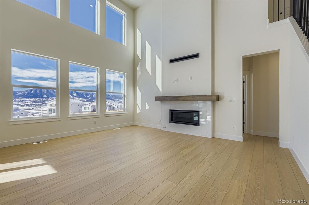 Photo of 16916 Greenfield Drive, Monument, CO 80132 (MLS # 9627810)