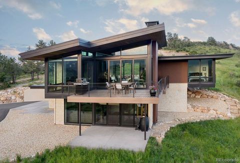 Photo of 6450 E Roxborough Drive, Littleton, CO 80125 (MLS # 9820983)