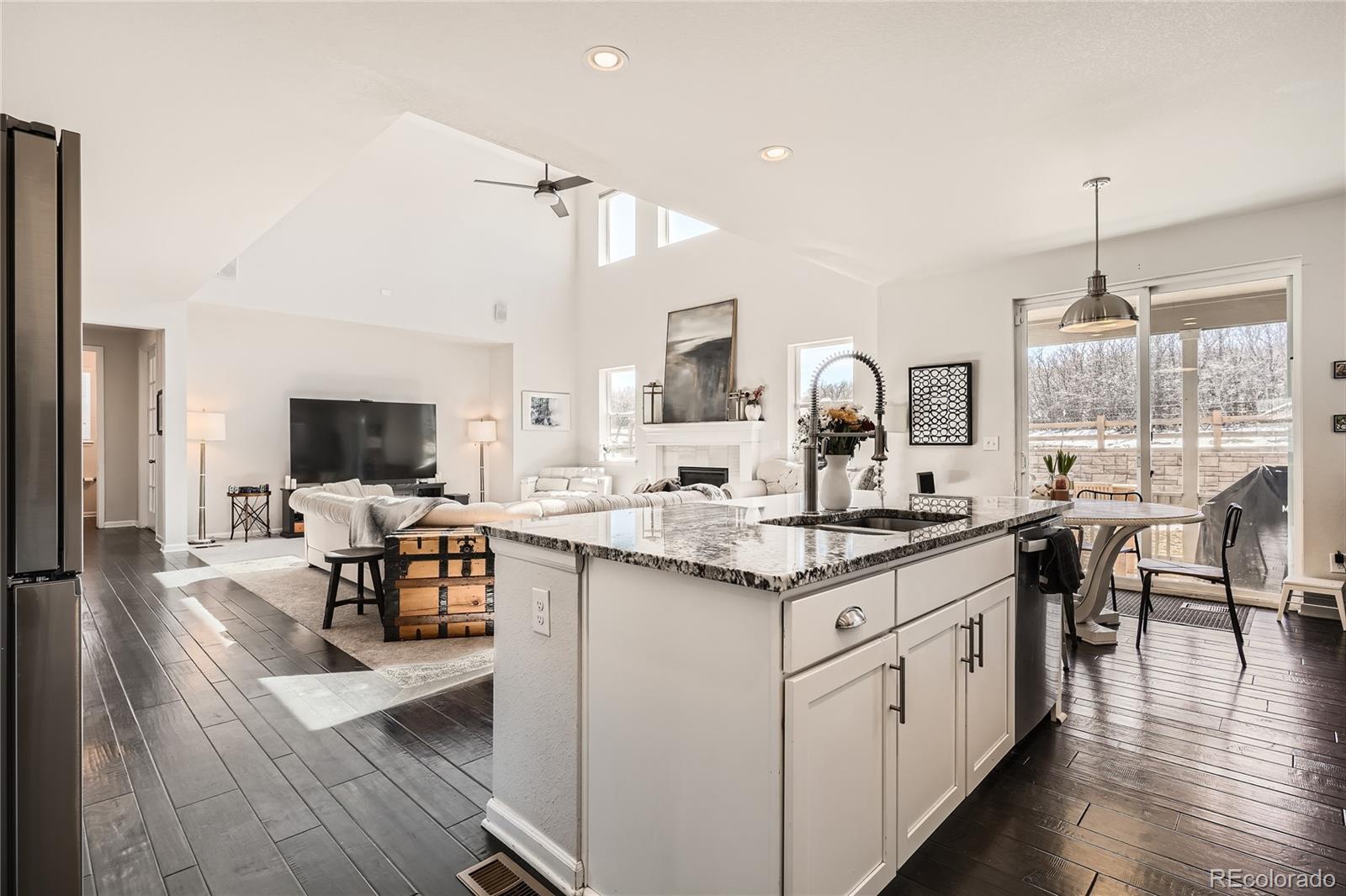 7258 Oasis Drive