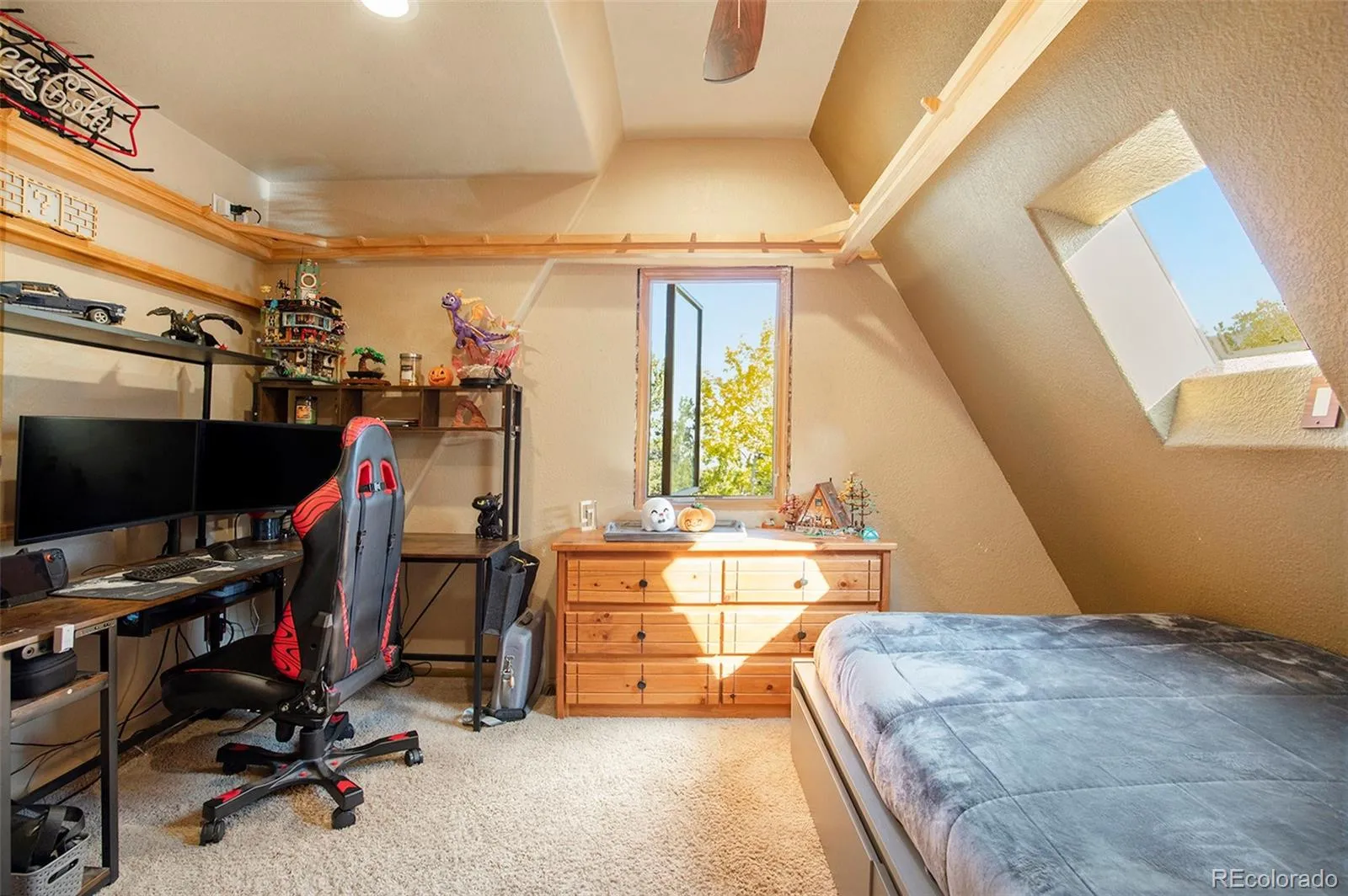 Evergreen, Colorado 80439, United States, 3 Bedrooms Bedrooms, ,2 BathroomsBathrooms,Residential,Pending,39250