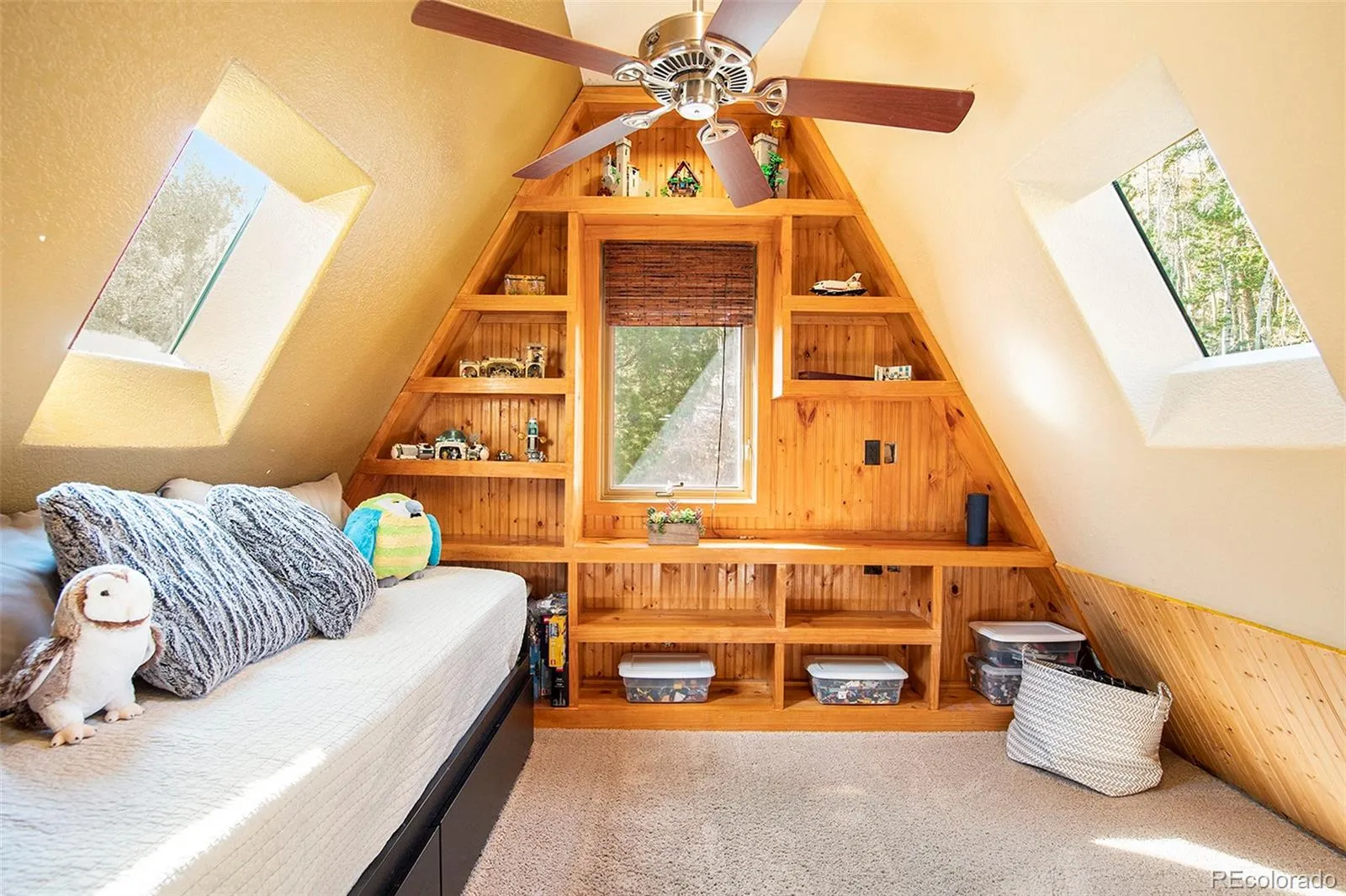 Evergreen, Colorado 80439, United States, 3 Bedrooms Bedrooms, ,2 BathroomsBathrooms,Residential,Pending,39250