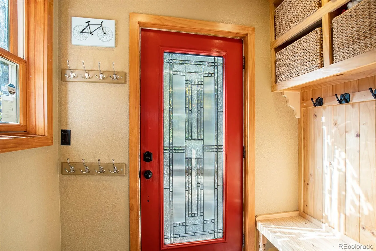 Evergreen, Colorado 80439, United States, 3 Bedrooms Bedrooms, ,2 BathroomsBathrooms,Residential,Pending,39250