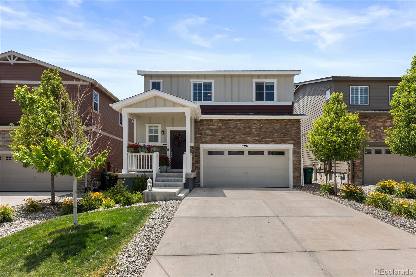 5297 Blue Lunar Lane
