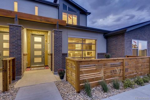 Townhouse in Arvada CO 6367 Nelson Court.jpg