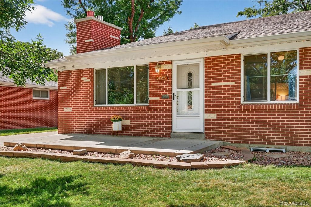 Photo of 6685 Upham Street, Arvada, CO 80003 (MLS # 7769946)