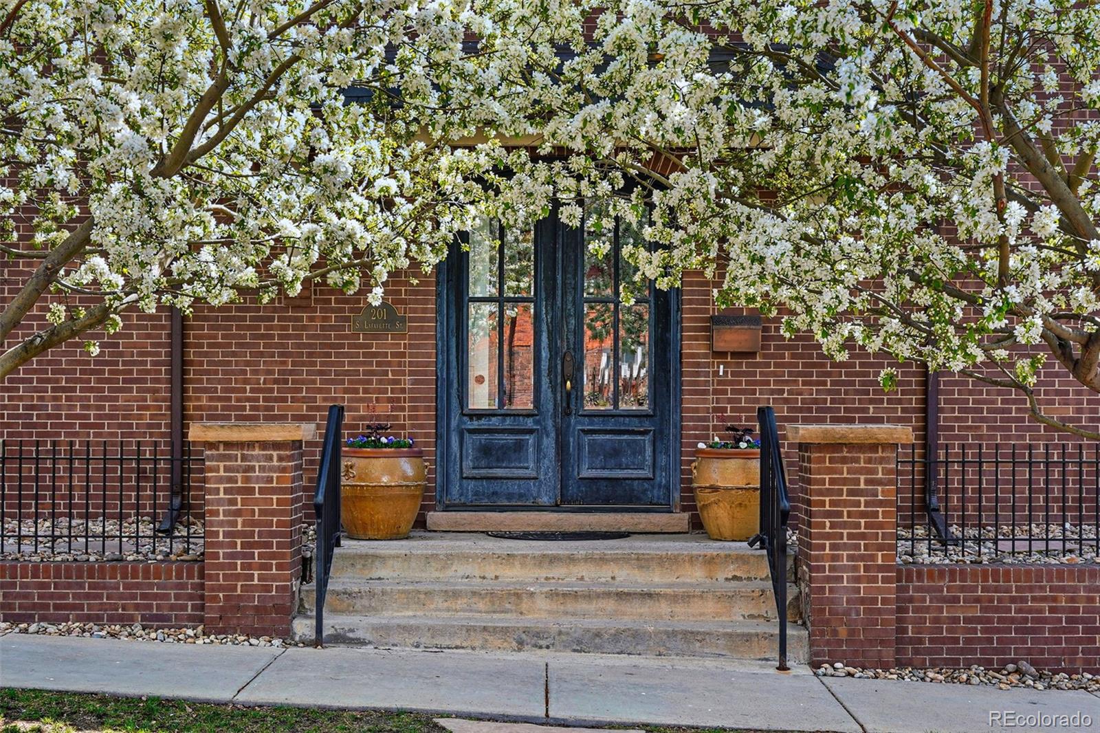 201 S Lafayette Street