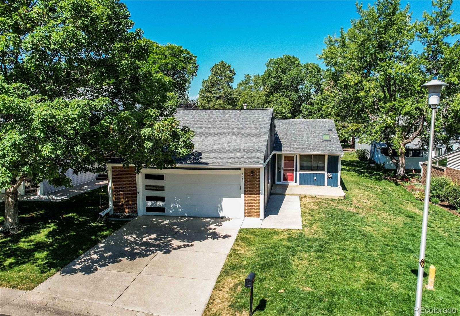 103 S Vance Court