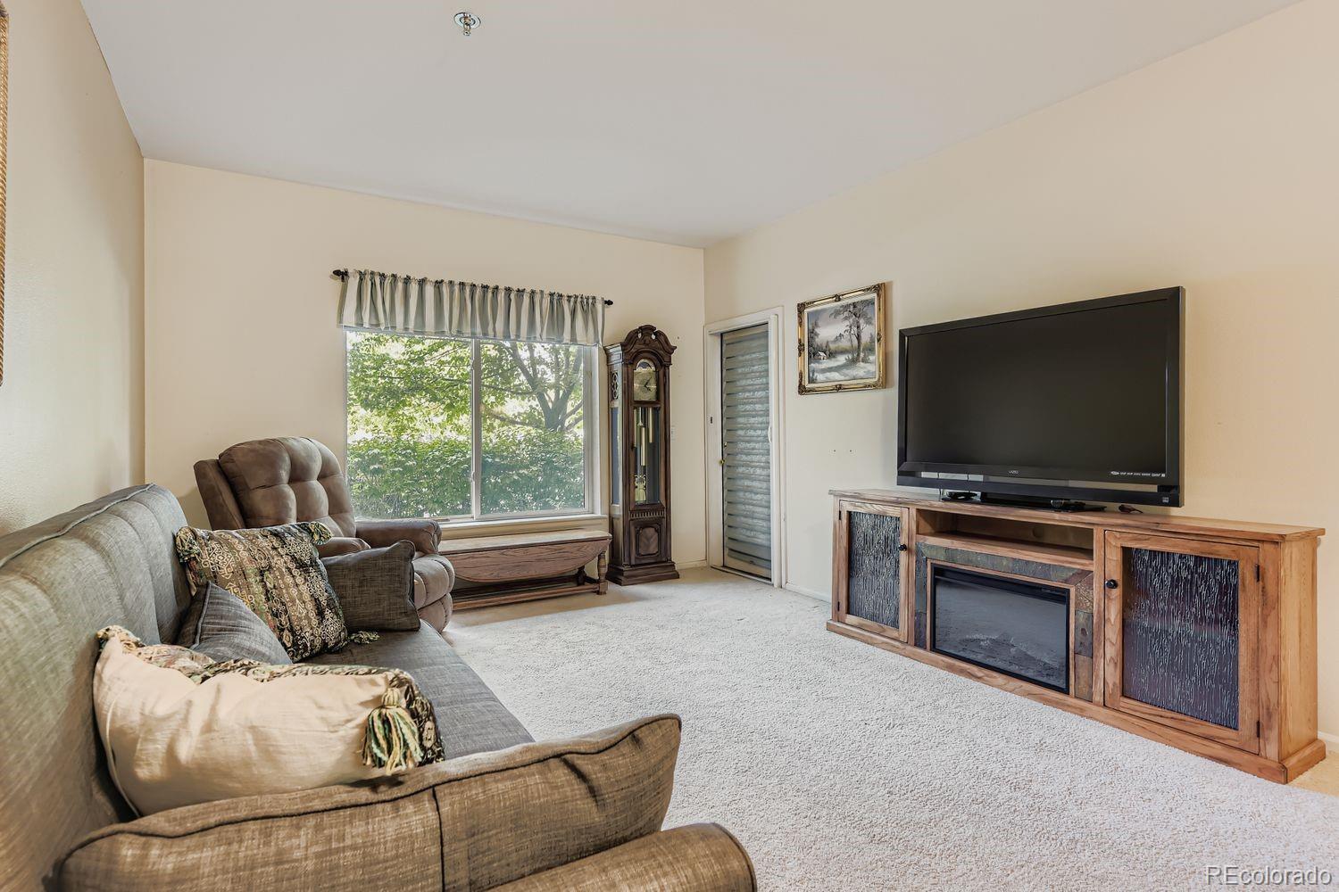 2895 W Riverwalk Circle 114