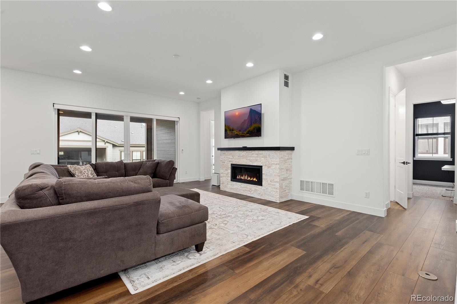 11383 Autumn Moon Street