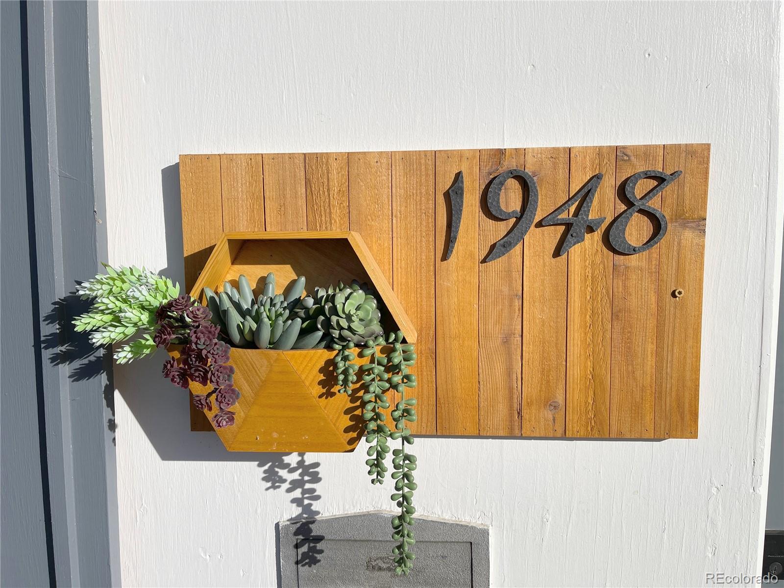 1948 S Zenobia Street