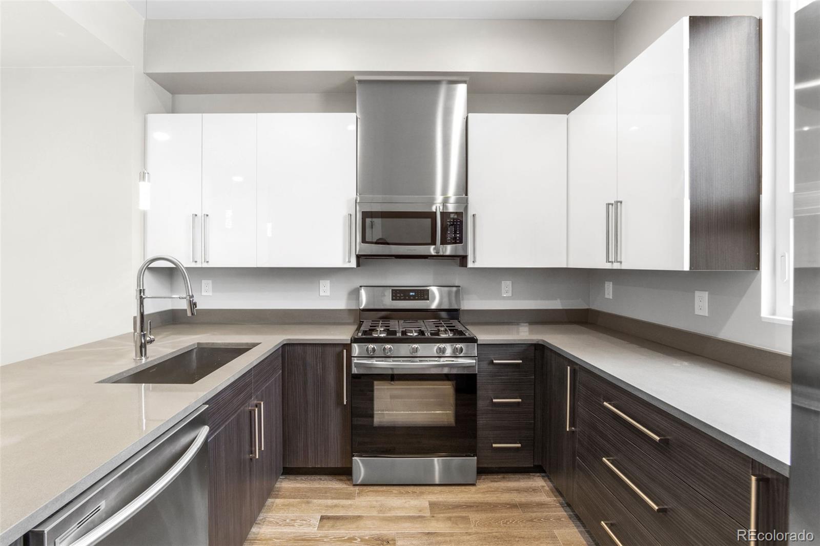 3832 Jason Street 1