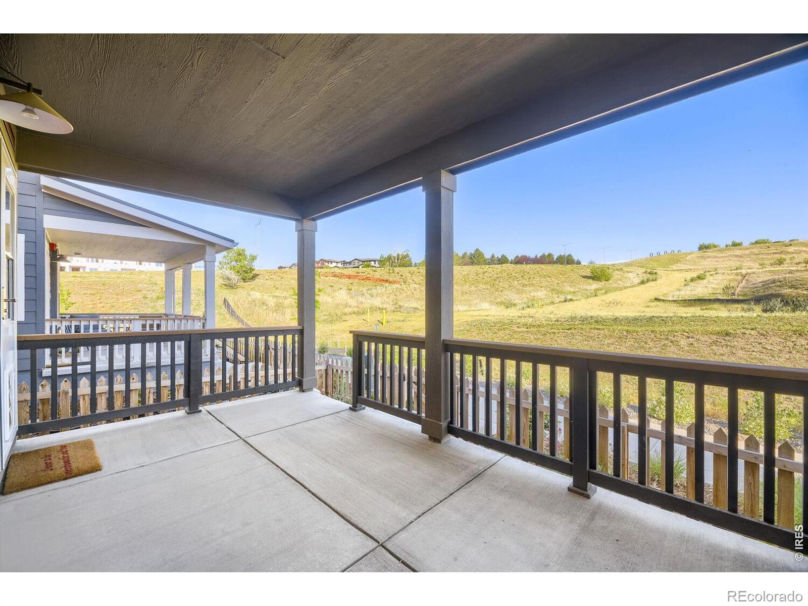 146 Mesa Way