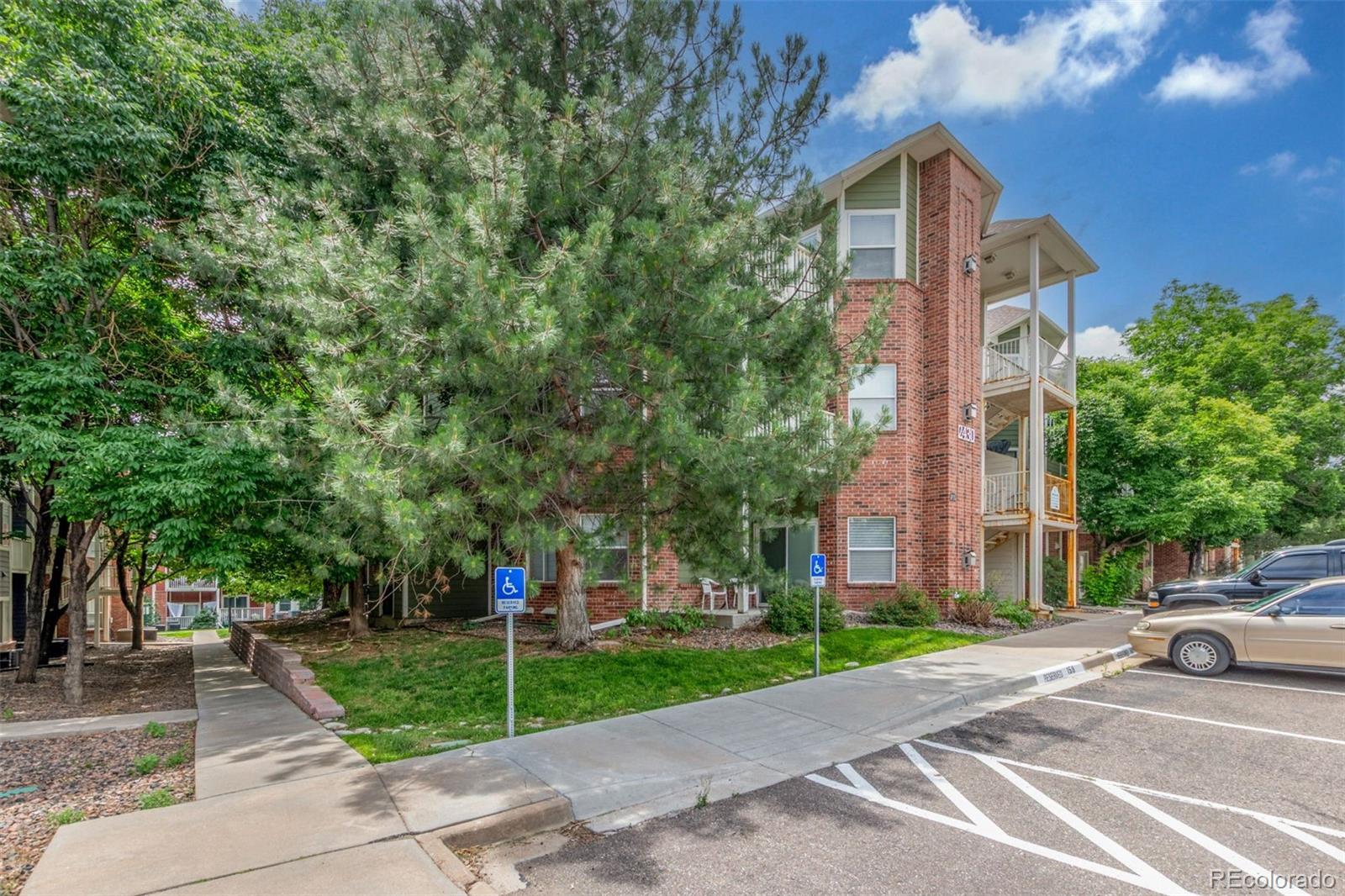 2430 W 82nd Place 2F