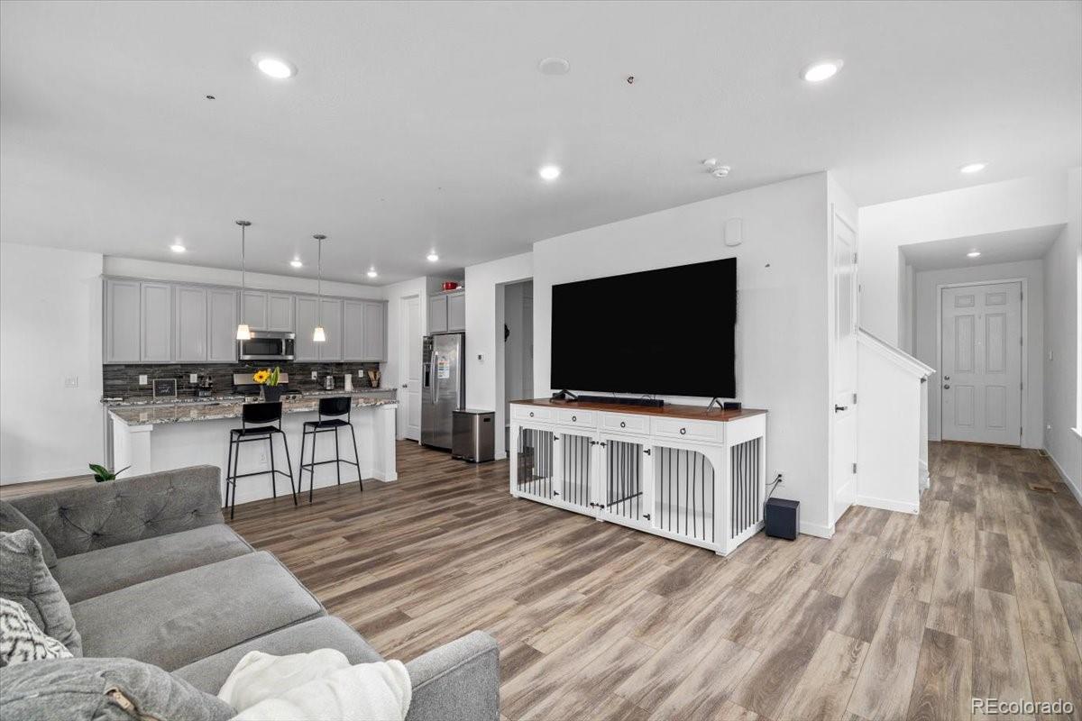 9541 Richfield Street