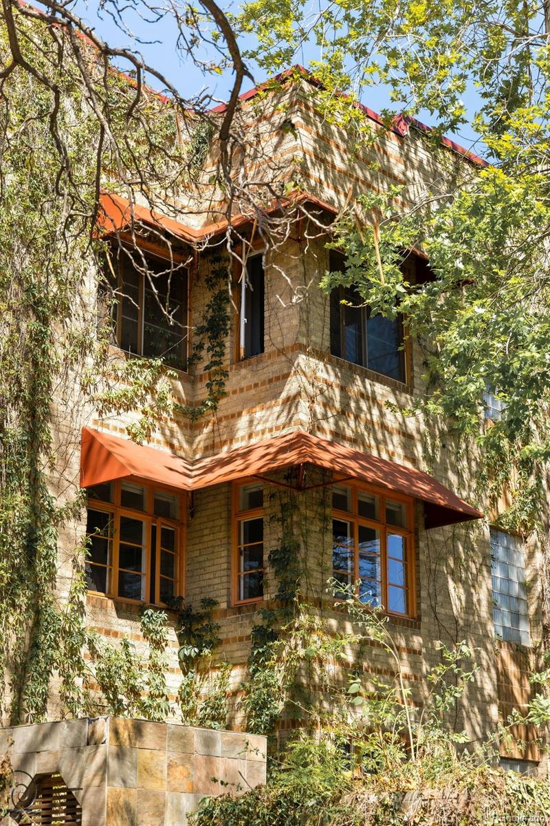 1029 N Pennsylvania Street 2E