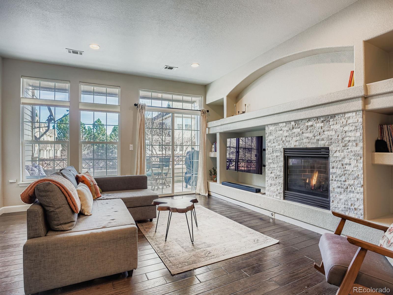 1471 S Emporia Court