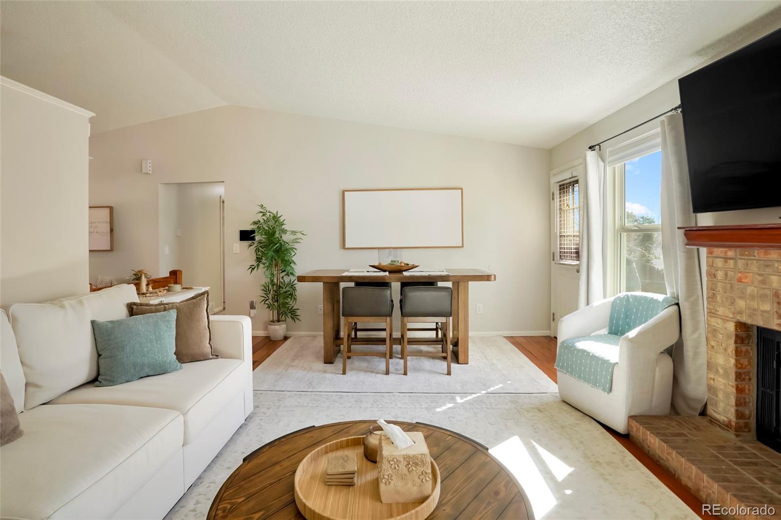 8932 W Cooper Avenue