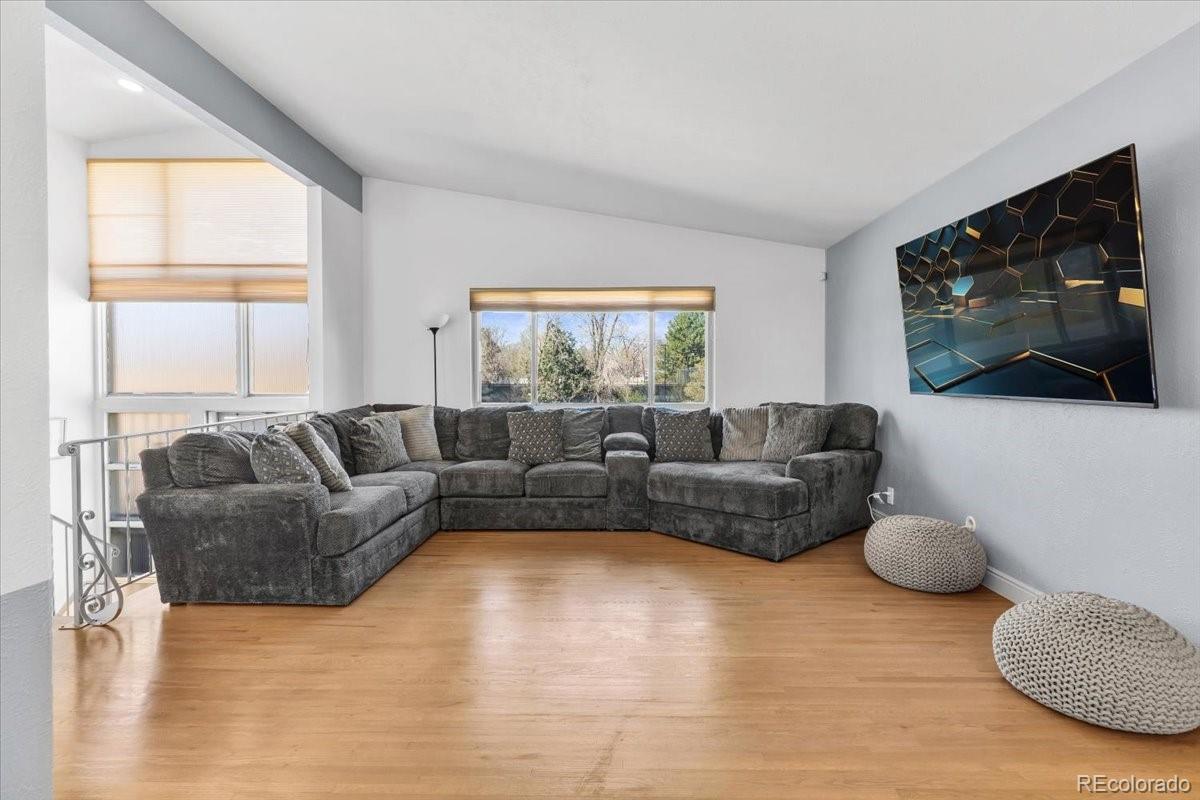 1800 S Monaco Parkway