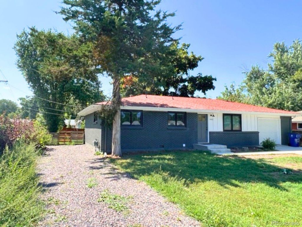 Photo of 2405 Lee Street, Lakewood, CO 80215 (MLS # 3970731)