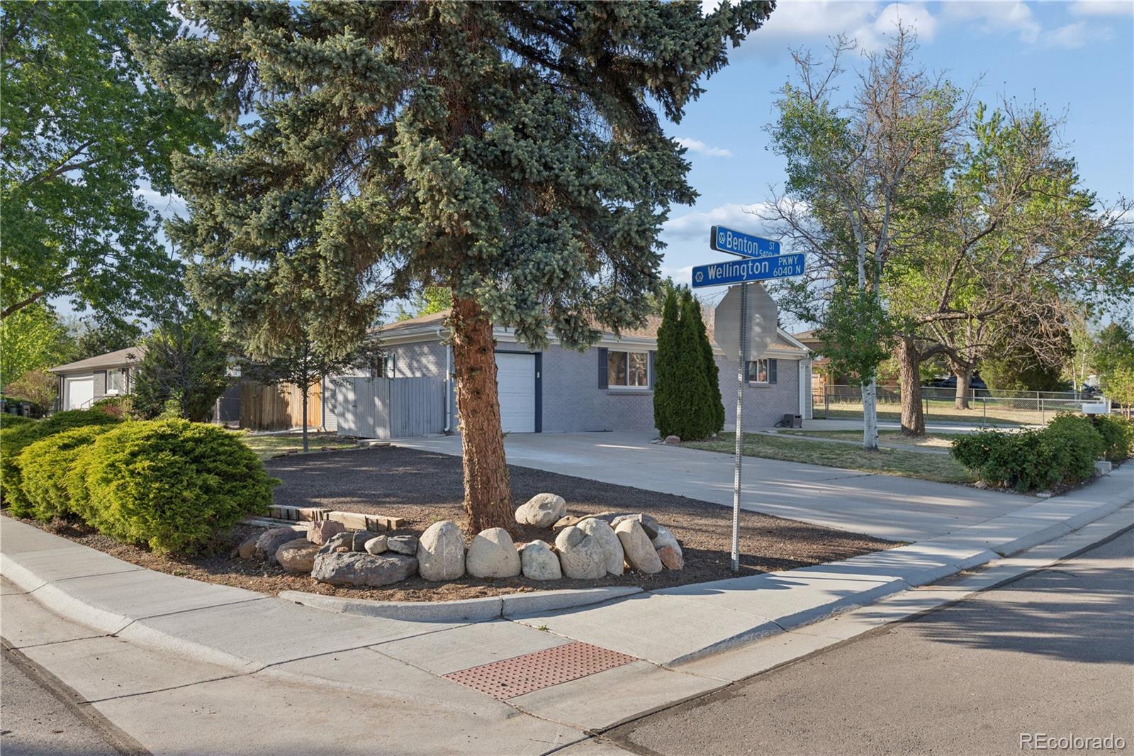6055 Benton Street