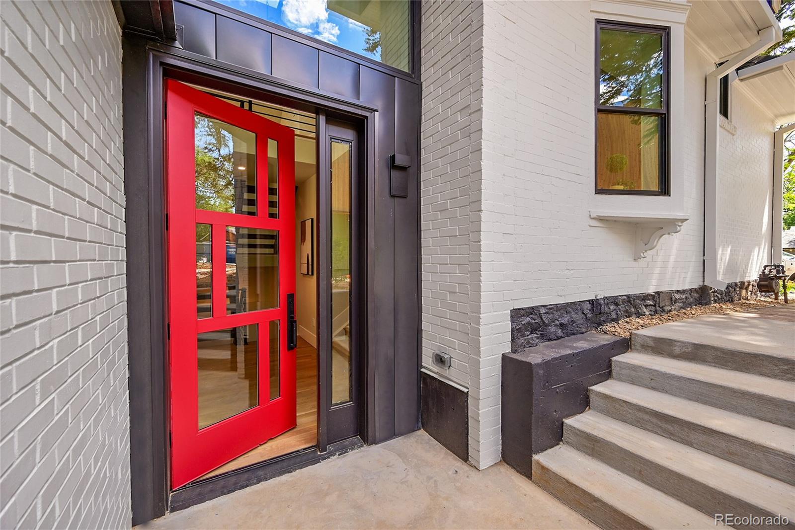 1029 9th Street
