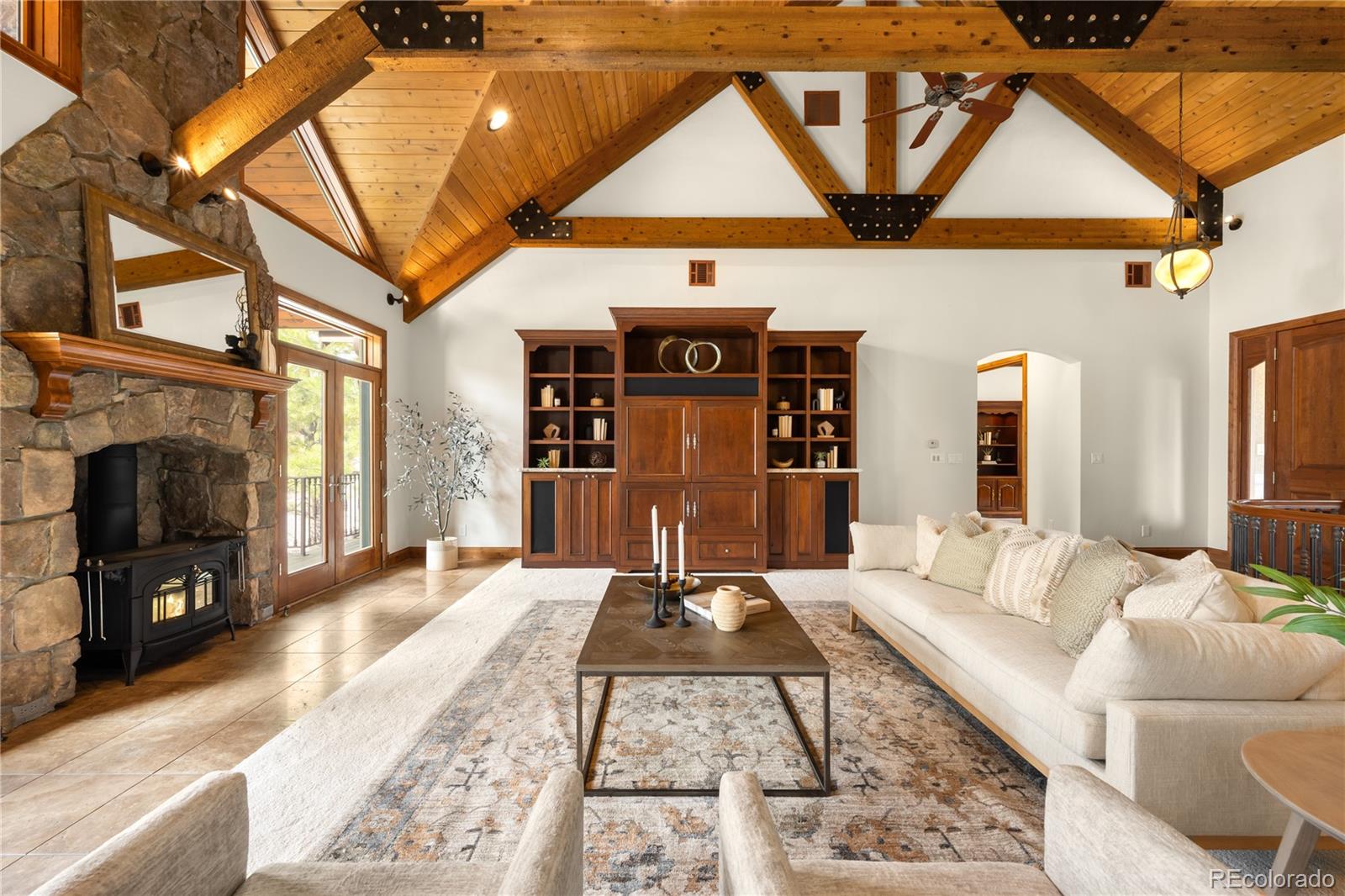 7115 Parkwood Lane