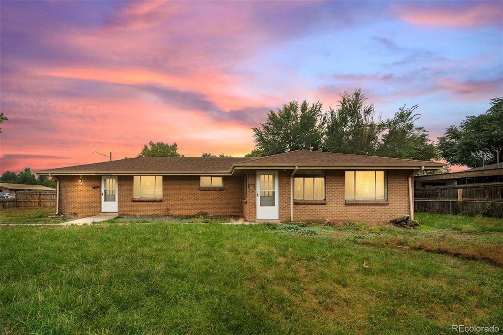 Photo of 4785 Carr Street, Wheat Ridge, CO 80033 (MLS # 5501122)