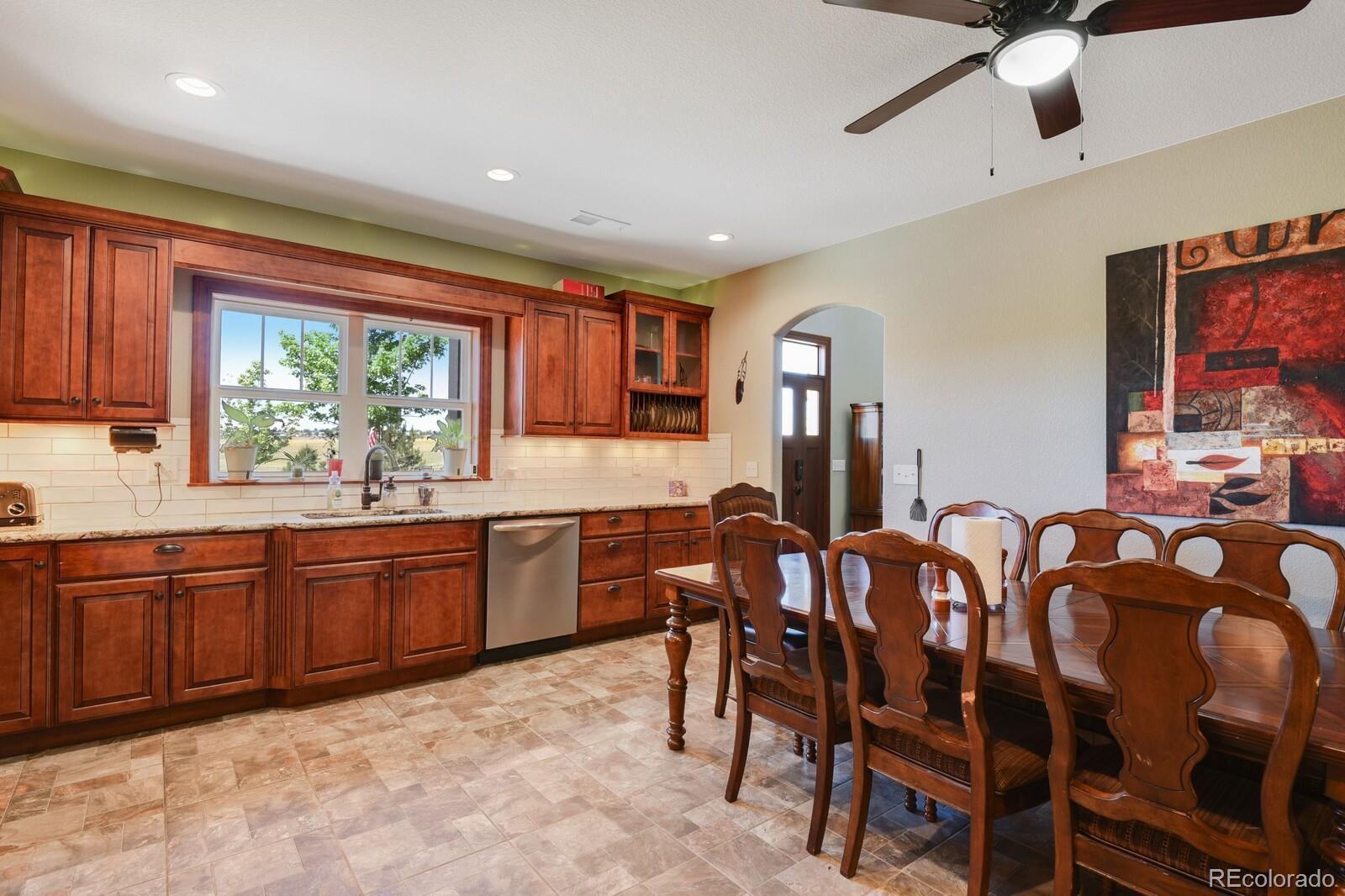 6200 Canyon Trail