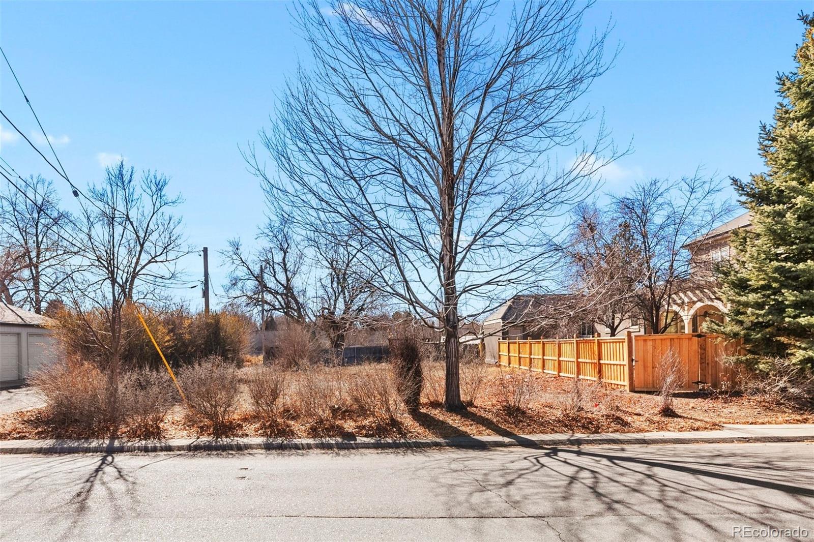 2722 E Mexico Avenue