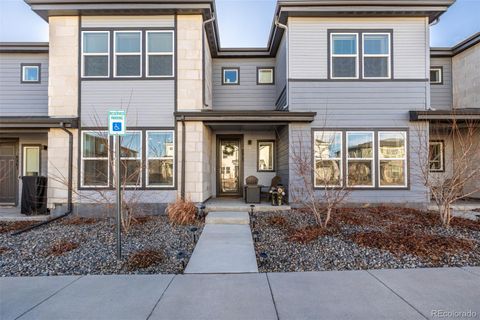 Photo of 8863 Fraser River Loop, Littleton, CO 80125 (MLS # 4015476)
