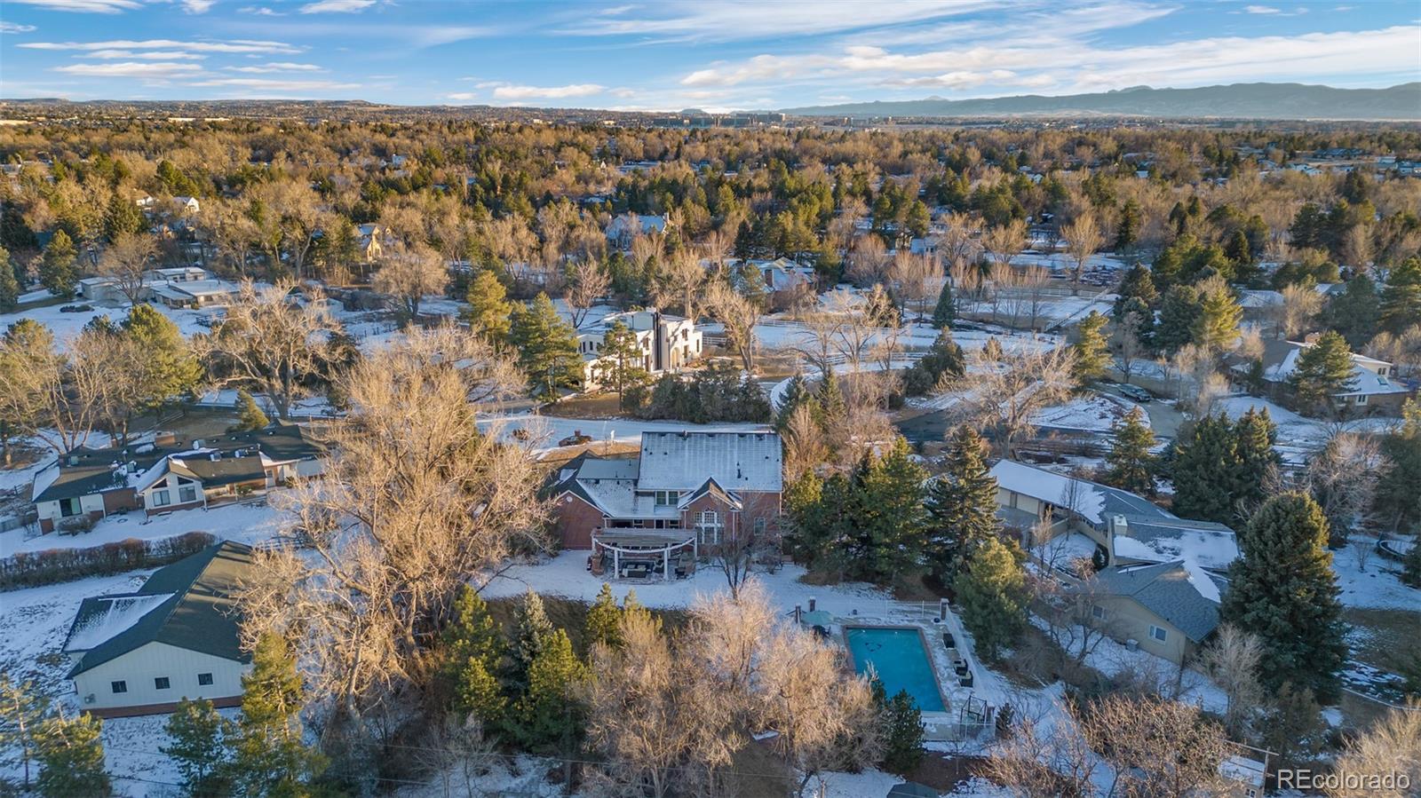 725 Front Range Road