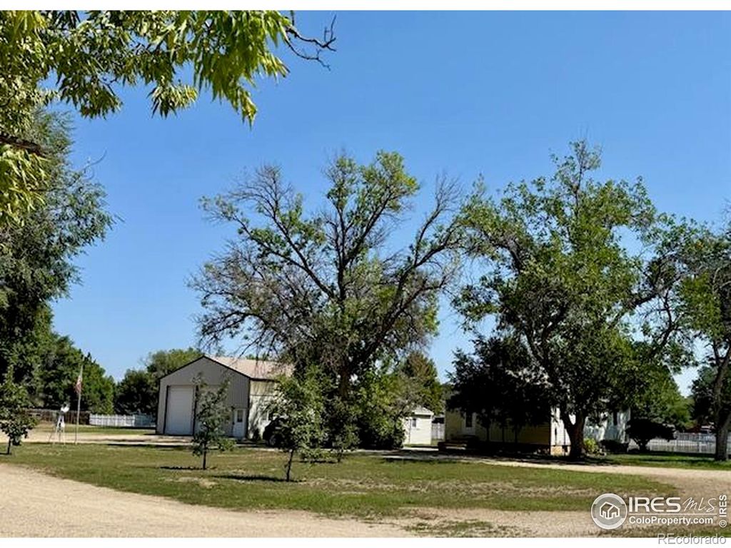 Photo of 1408 17th Avenue, Longmont, CO 80501 (MLS # IR1043002)