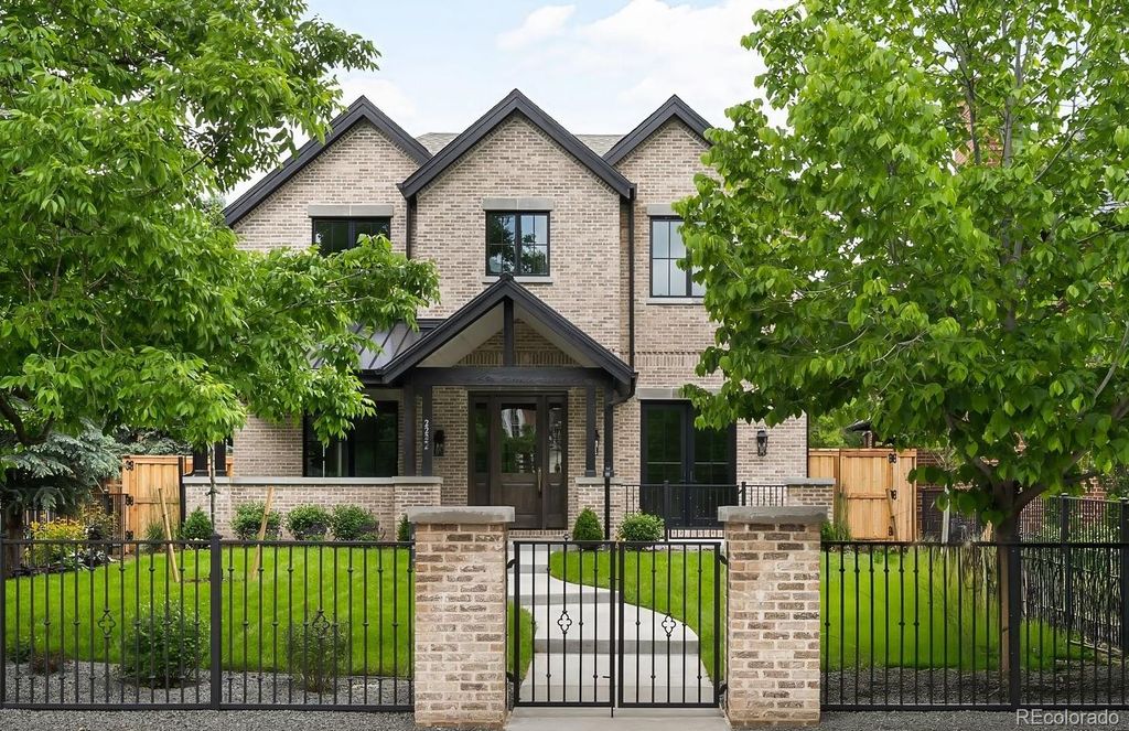 Photo of 2237 S Madison Street, Denver, CO 80210 (MLS # 8702043)