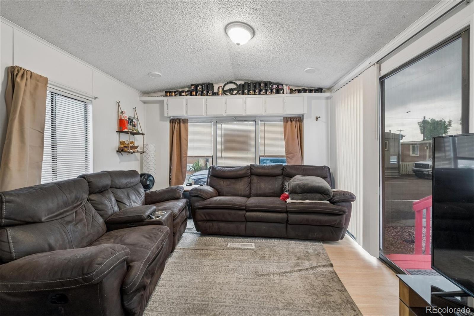 5460 Harlan Street