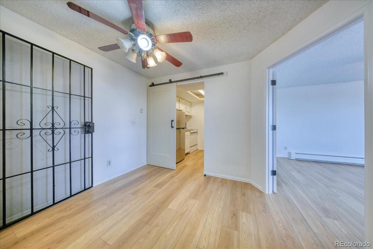 1150 Golden Circle 511