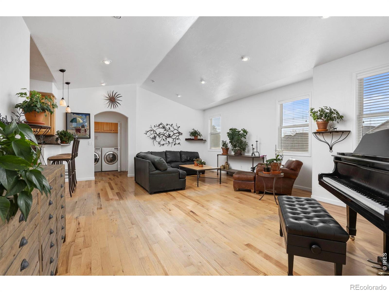 3174 Lower Loop Drive