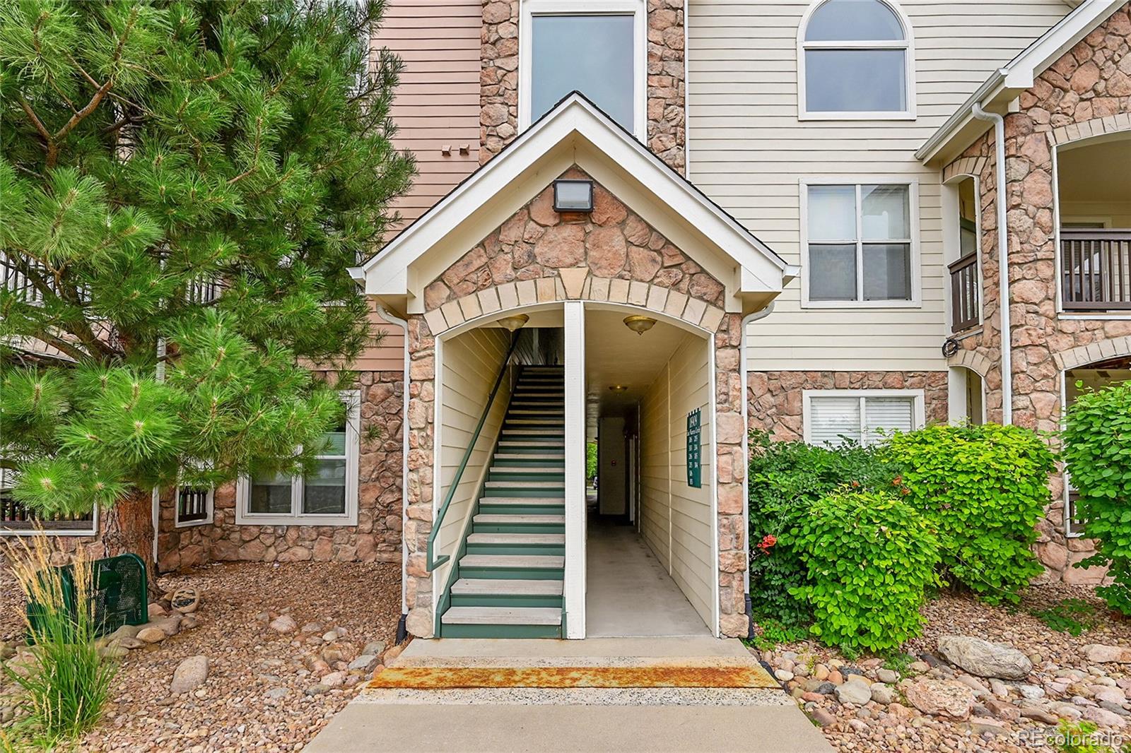 18909 E Warren Circle A203