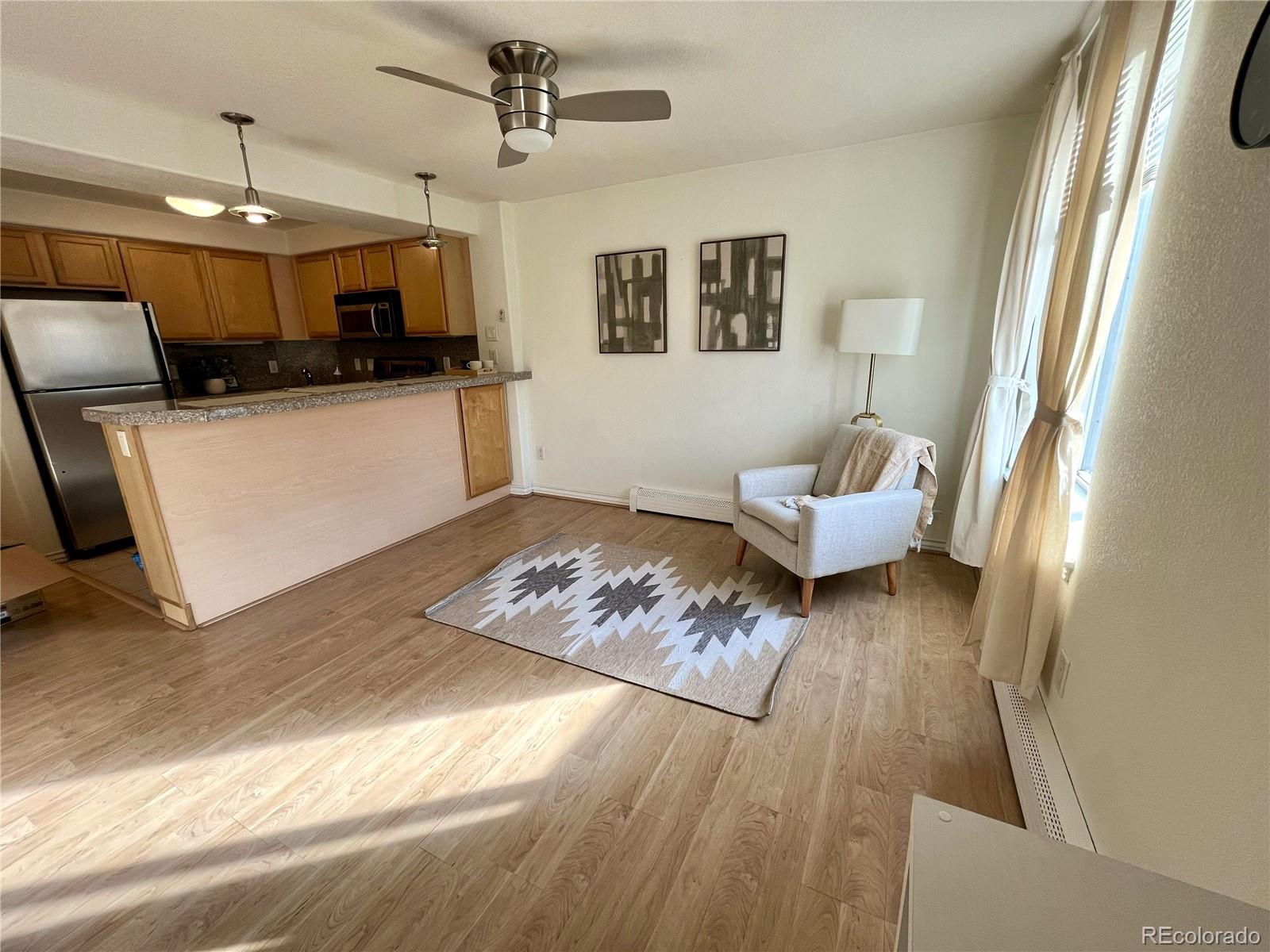 1833 N Williams Street 401