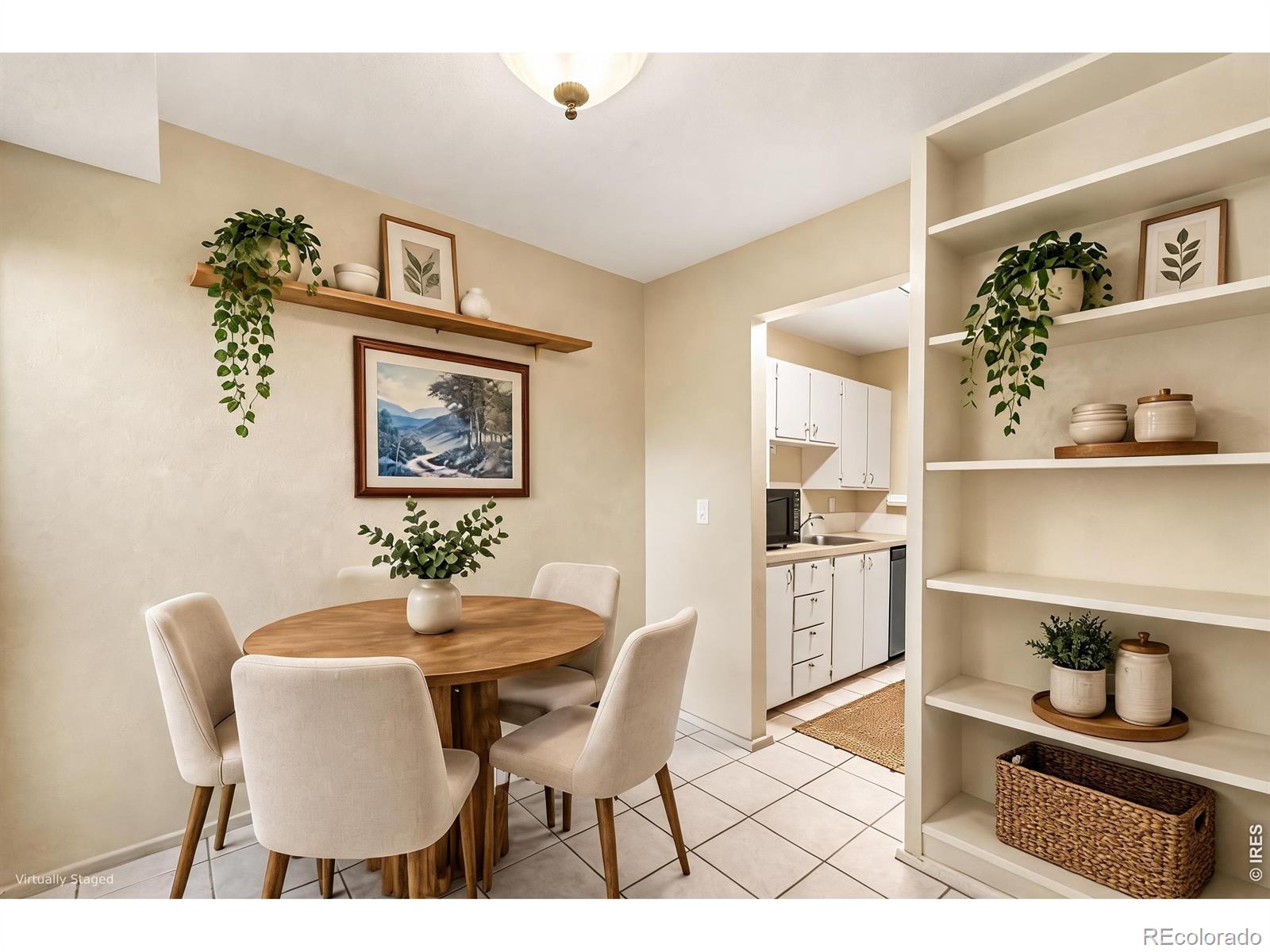 8060 Niwot Road 28