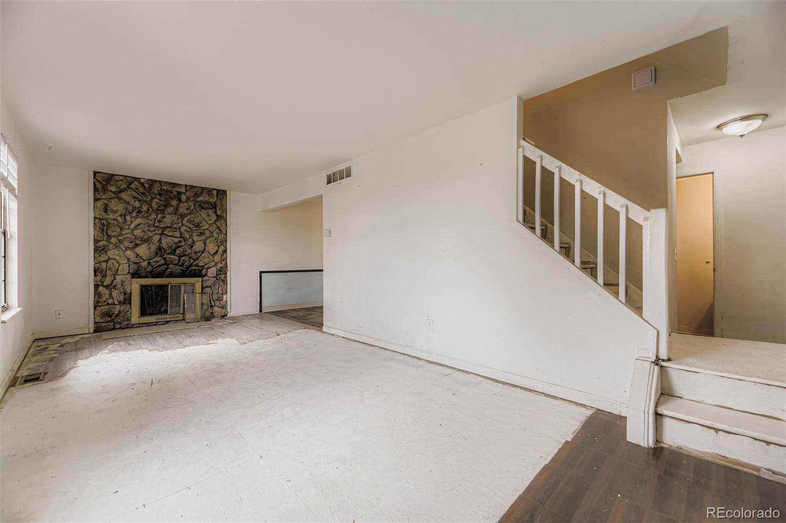 17895 E Nassau Place