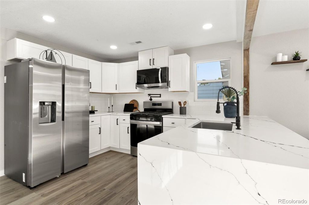 Photo of 538 S Osceola Street, Denver, CO 80219 (MLS # 4247776)