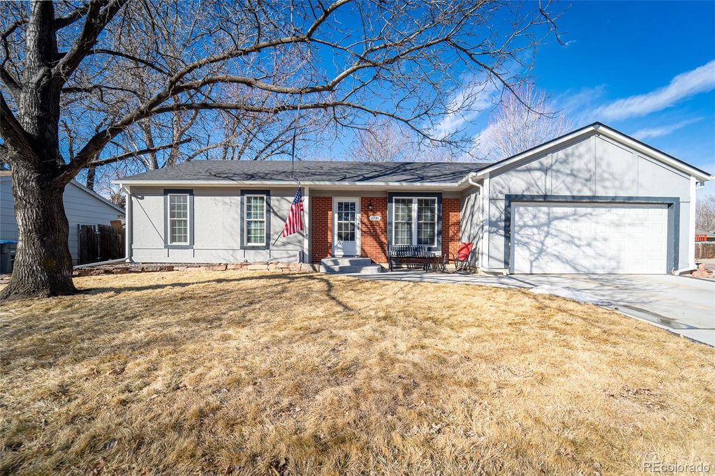 Photo of 2239 Bowen Street, Longmont, CO 80501 (MLS # 8101658)