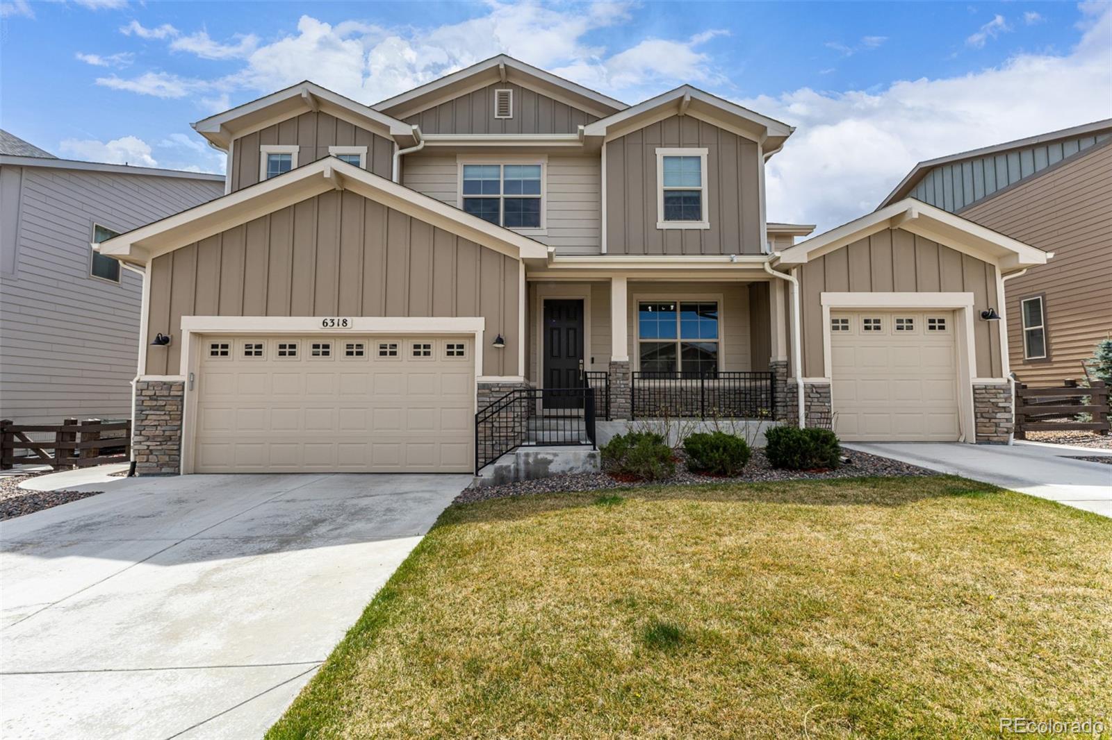 6318 E 141st Drive