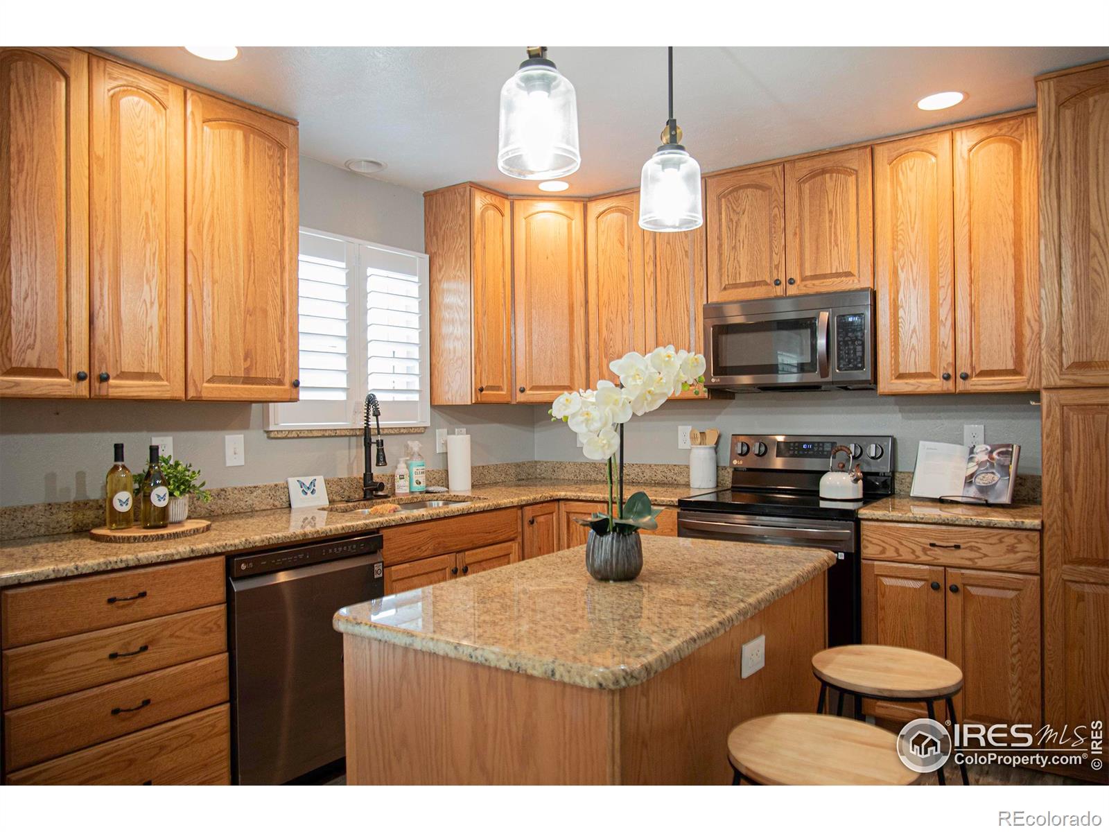 13866 E Linvale Place A