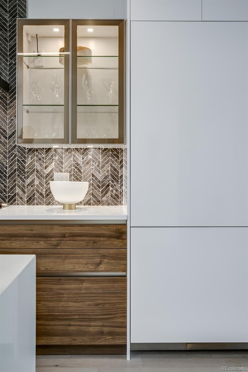 255 Saint Paul Street 317