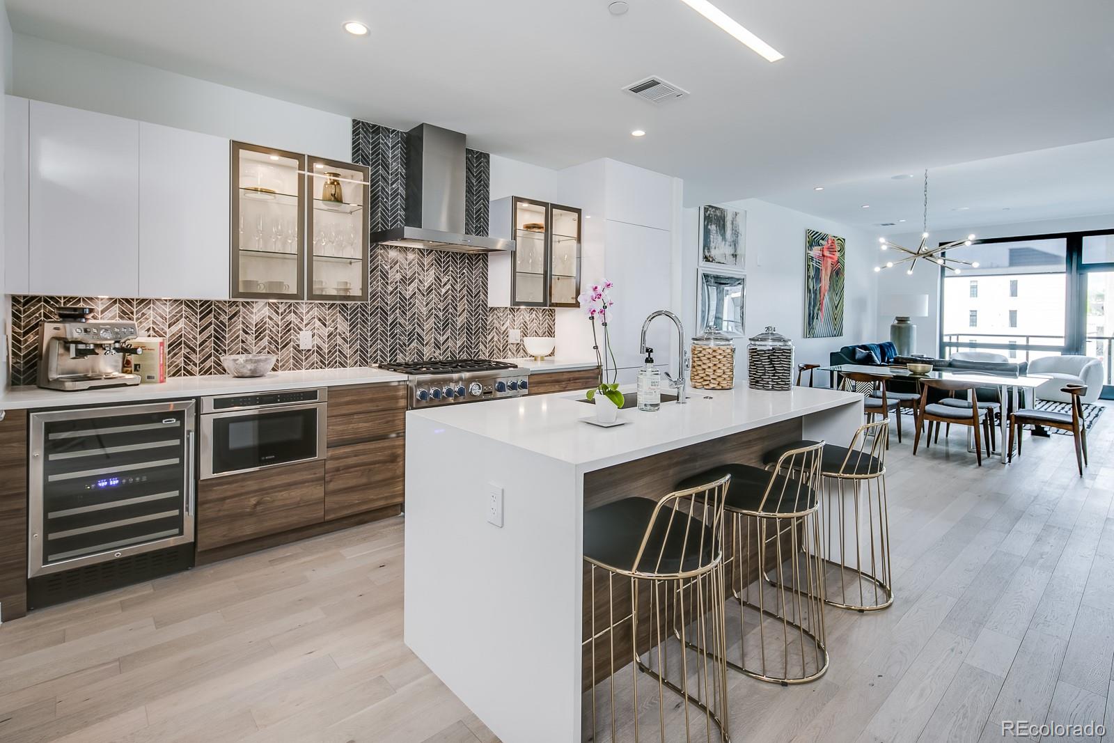 255 Saint Paul Street 317