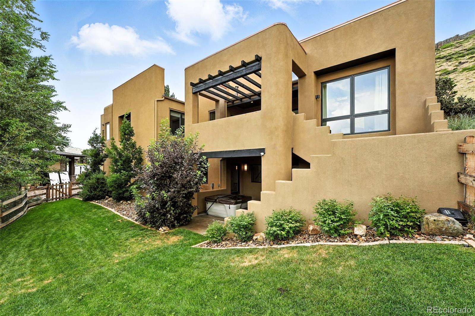 300 Cliff Line Road