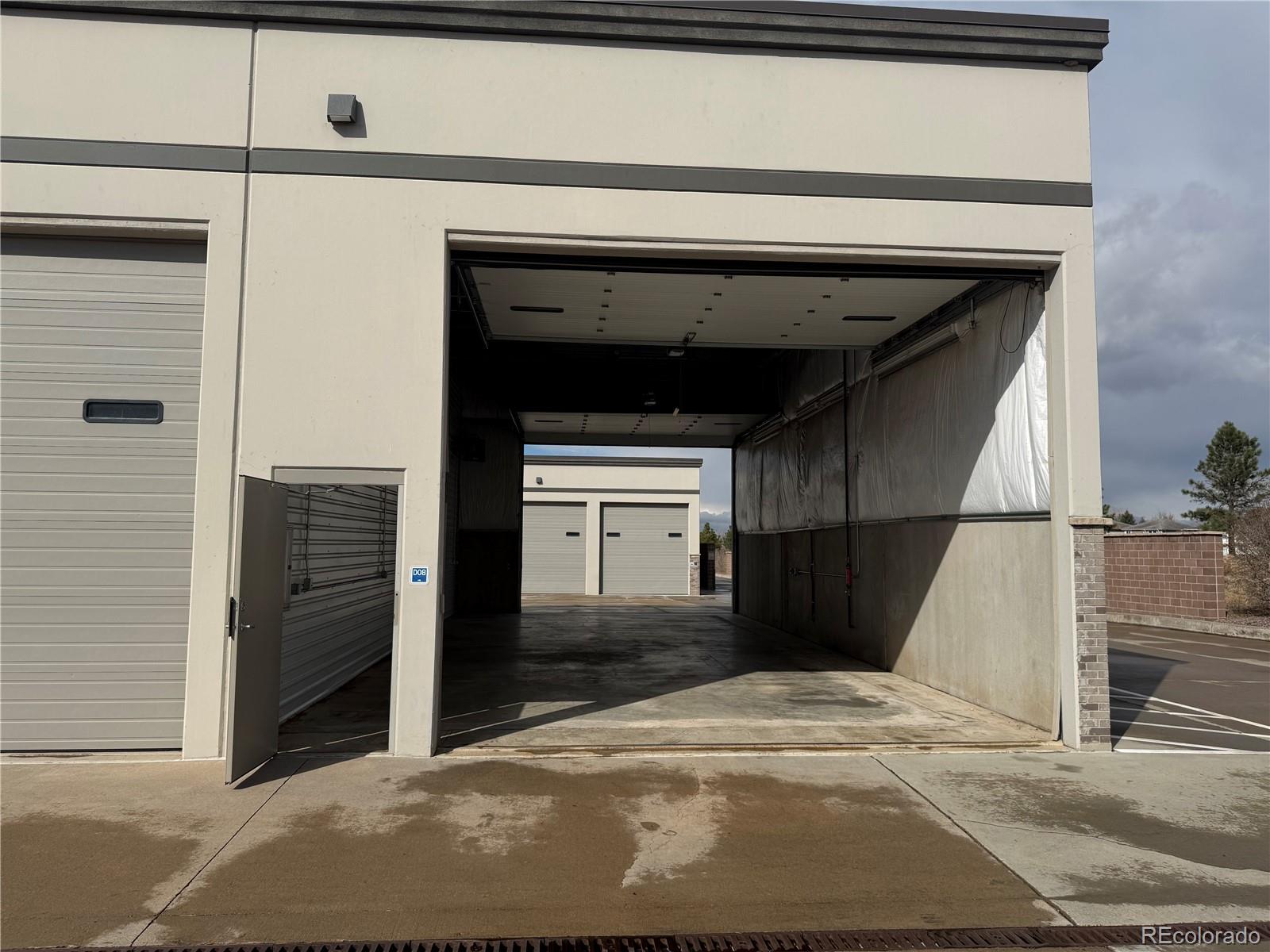 9181 Commerce Center Circle D8