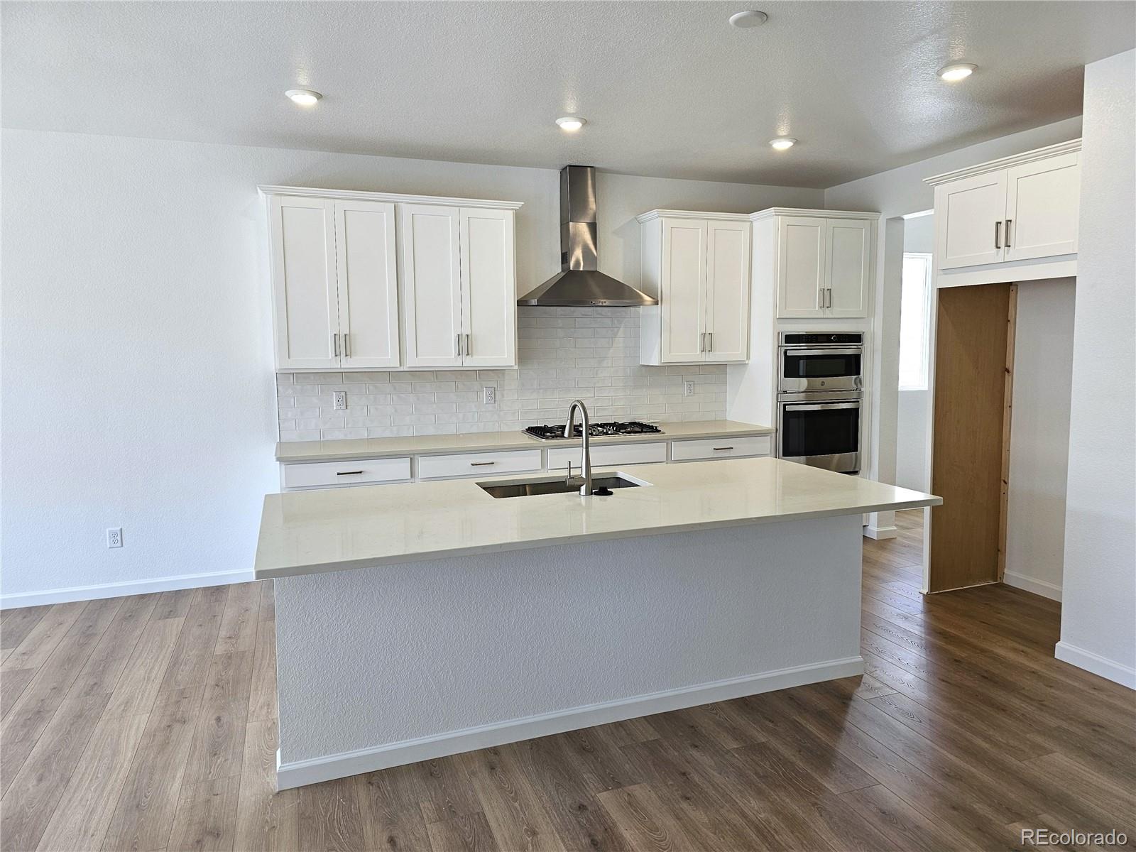 17146 W 92nd Loop, Arvada, CO, 80007 1 17146 W 92nd Loop