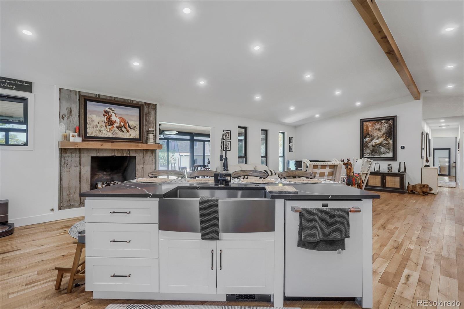 7155 W Montview Lane
